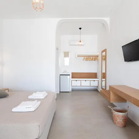 Agia Anna Beachfront Boutique パラガ