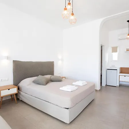 Agia Anna Beachfront Boutique ホテル