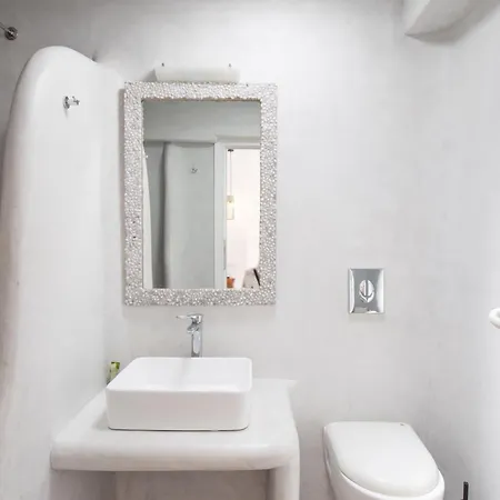 Agia Anna Beachfront Boutique