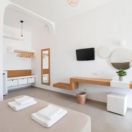 Agia Anna Beachfront Boutique ホテル