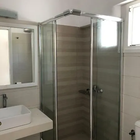 Agia Anna Beachfront Boutique ホテル 3*