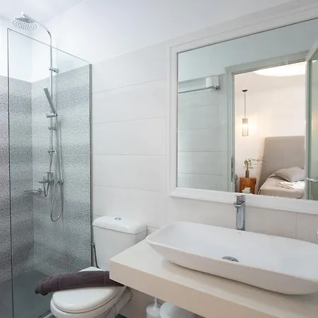 Hotell Agia Anna Beachfront Boutique
