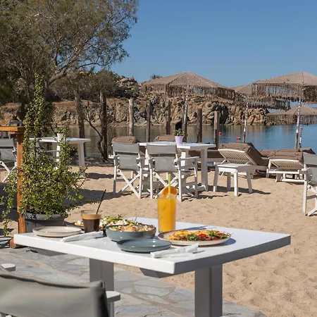 Agia Anna Beachfront Boutique 호텔