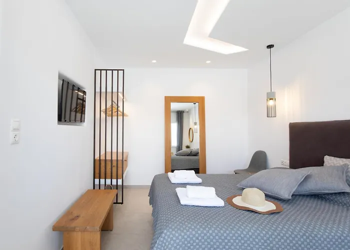 Agia Anna Beachfront Boutique Hotel 3*