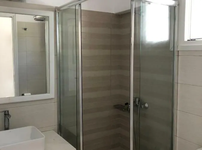 Agia Anna Beachfront Boutique ホテル 3*