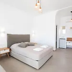 Agia Anna Beachfront Boutique 酒店