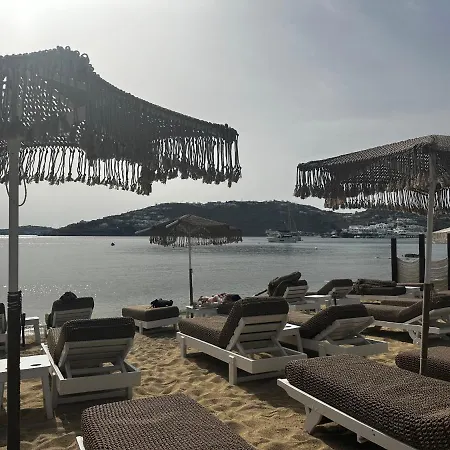 酒店 Agia Anna Beachfront Boutique 3*