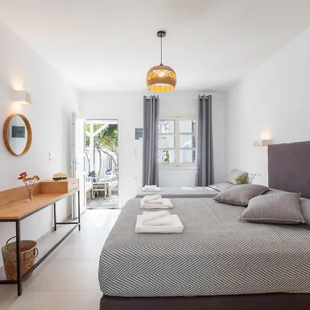 מלון Agia Anna Beachfront Boutique