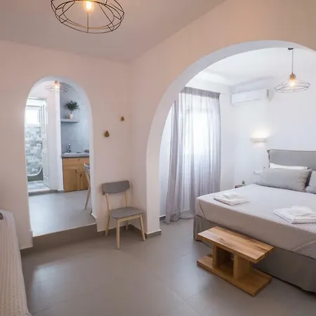 Agia Anna Beachfront Boutique 酒店